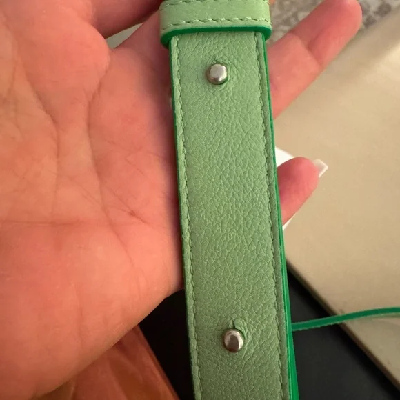 Bottega Veneta Cassette leather crossbody bag - Picture 13 of 13